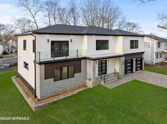 459 Harnell Ave, Oakhurst, NJ 07755