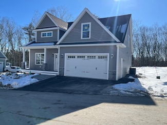 17 Madison Ln, Windham, NH 03087