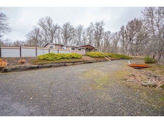 171 Lyle Snowden Rd, Lyle, WA 98635