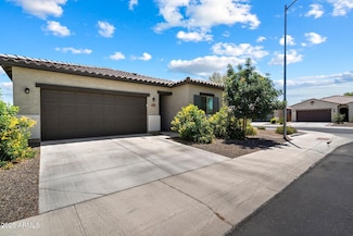 2753 E Fossil Ridge Rd, Phoenix, AZ 85050