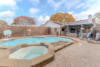 4307 Arrowwood St, Mesquite, TX 75150
