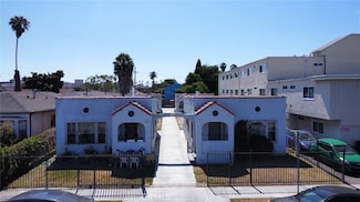 6333 8th Ave, Los Angeles, CA 90043