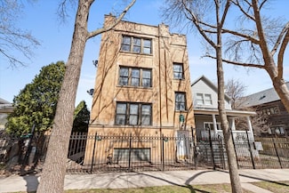 3558 W Cortland St Unit 3, Chicago, IL 60647