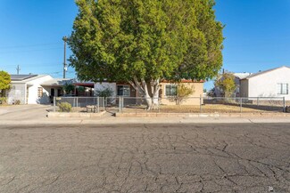 1425 S 12th Dr, Yuma, AZ 85364