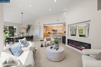1824 Stanley Dollar Dr Unit 4C, Walnut Creek, CA 94595