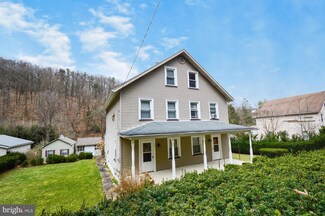 110 Packerton Dam Dr, Lehighton, PA 18235