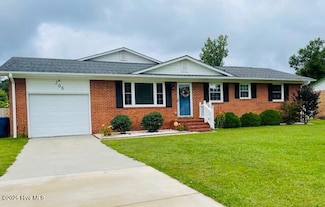 206 Wildwood Rd, Havelock, NC 28532