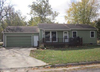 204 N Circle Dr, Huxley, IA 50124