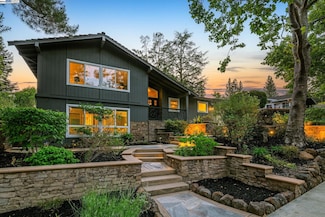 587 Old Orchard Dr, Danville, CA 94526