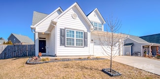 30 Lyndon Cir, Arden, NC 28704