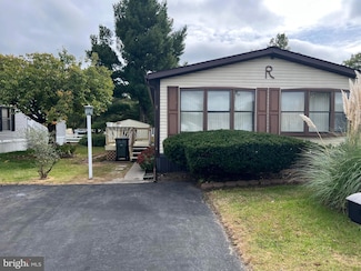 111 Lariat Rd, Middle River, MD 21220