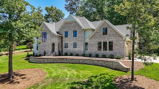 7144 Forest Spring Ln, Ooltewah, TN 37363