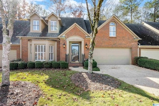 12 The Oaks Cir, Birmingham, AL 35244