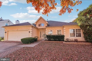 89 Kingsbridge Dr, Lumberton, NJ 08048