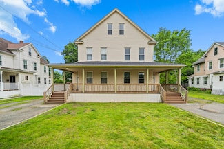 692 Enfield St, Enfield, CT 06082