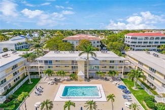 1100 8th Ave S Unit 105A, Naples, FL 34102