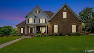 22180 Diamond Pointe Dr, Athens, AL 35613