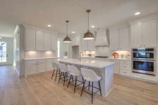 512 Doversley Ct, Hendersonville, TN 37075