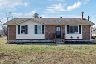 8135 Sunset Cir, Murfreesboro, TN 37129