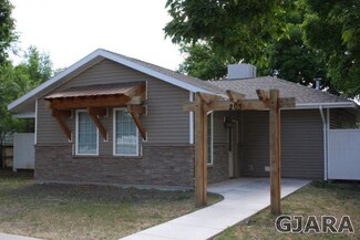205 Plateau Ave, Collbran, CO 81624