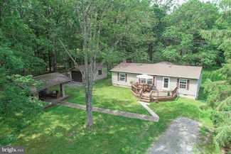 70 Honeysuckle Ln, Swanton, MD 21561