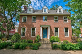 355 Laurel Ave, Saint Paul, MN 55102