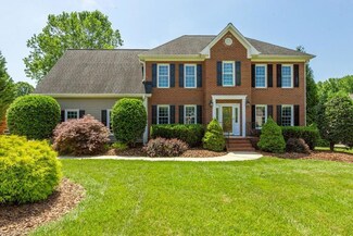 2712 Colton Dr, Oak Ridge, NC 27310