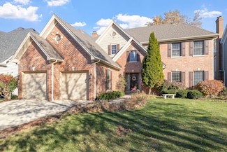 725 Heath Ct, Westmont, IL 60559