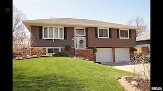 5828 W Colt Dr, Peoria, IL 61607