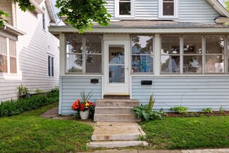 829 Geranium Ave E, Saint Paul, MN 55106