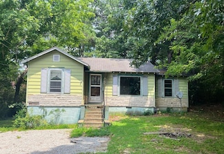 225 Stigall St, Camden, TN 38320