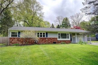 14 Benedict Rd, Pittsford, NY 14534