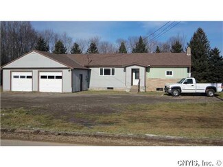 4 Red Mill Rd, Parish, NY 13131