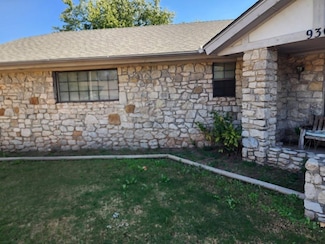 930 Pruitt Dr, Oklahoma City, OK 73170