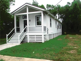 2019 Deslonde St, New Orleans, LA 70117