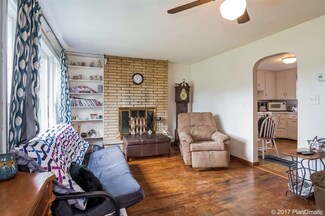 601 E 6th Ave, Brodhead, WI 53520