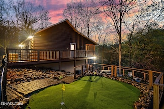 1544 Deer Browse Way, Sevierville, TN 37876