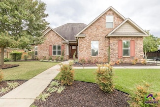 107 Grand View Ave, Kathleen, GA 31047