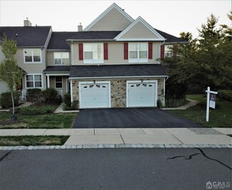 11 River Birch Cir, Princeton, NJ 08540