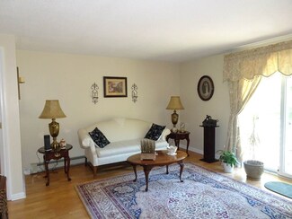 20 Gates Rd Unit 10, Marlborough, NH 03455