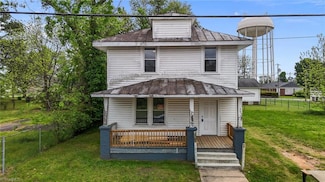 811 Lindsey St, Reidsville, NC 27320
