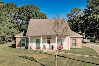 32810 Poplar Ct, Denham Springs, LA 70706