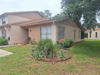 3835 Sailmaker Ln Unit X, Holiday, FL 34691