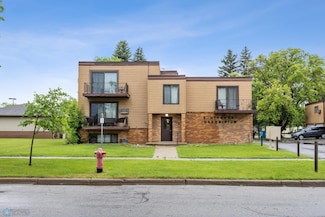 1225 7th St S Unit 7, Moorhead, MN 56560