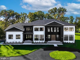 4621 Fairfax Manor Ct, Chantilly, VA 20151