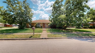 602 Brookfield Dr, Garland, TX 75040
