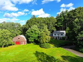24 Pine St, Dover, MA 02030