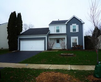 3162 Village Green Dr, Aurora, IL 60504
