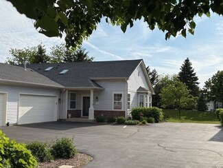 11747 River Terrace Ln, Huntley, IL 60142