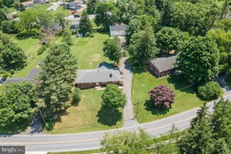 25103 Oak Dr, Damascus, MD 20872